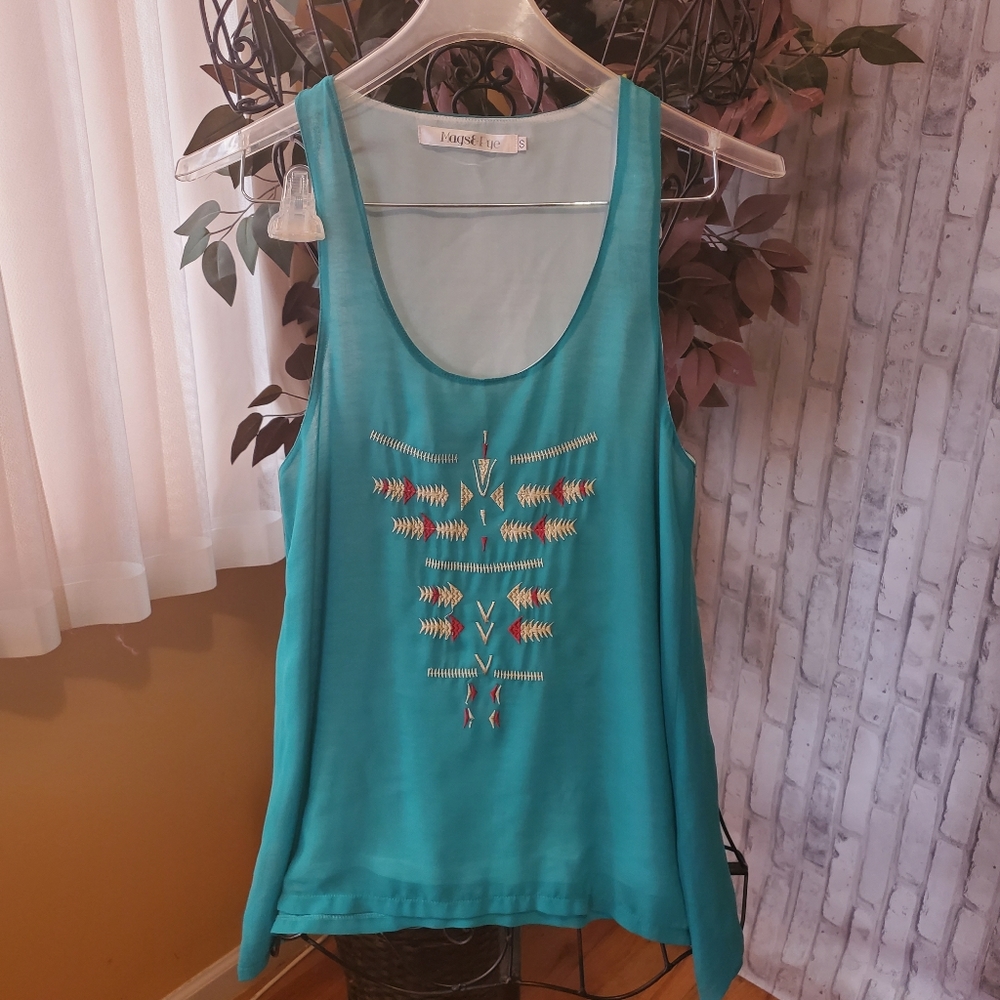 MAGS & PYE EMBROIDERED TANK TOP SIZE S